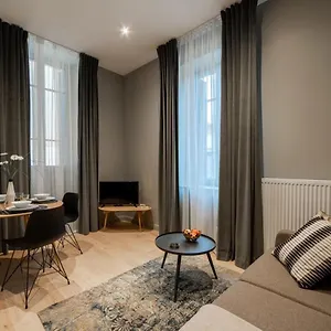https://apartment-in-the-city-center-rated-3-stars.hotels-rhonealpes.com