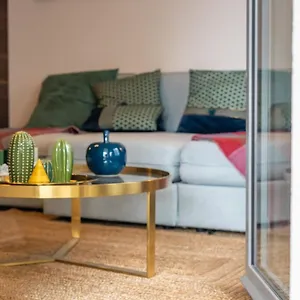 https://apartment-with-terrace-and-garage-classified-4-stars.hotels-rhonealpes.com