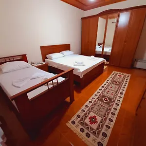 Gasthof Sokolli, Gjirokastër
