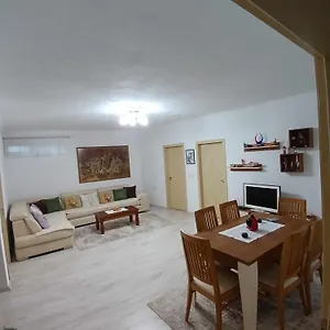 Eniguesthouse Gjirokastër