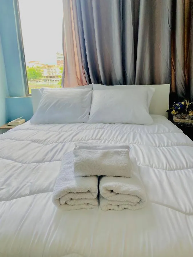 Appartement Kb Downtown Gjirokastër 0*,